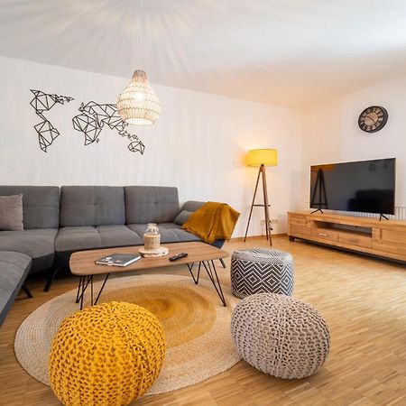 Dreamcation - Ehemaliges Pfarrhaus, 3D-Tour, 4 Sz, Terrasse, Bbq, Kueche, Garten, 140Qm Kelheim Bagian luar foto