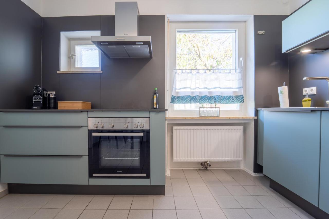 Dreamcation - Ehemaliges Pfarrhaus, 3D-Tour, 4 Sz, Terrasse, Bbq, Kueche, Garten, 140Qm Kelheim Bagian luar foto