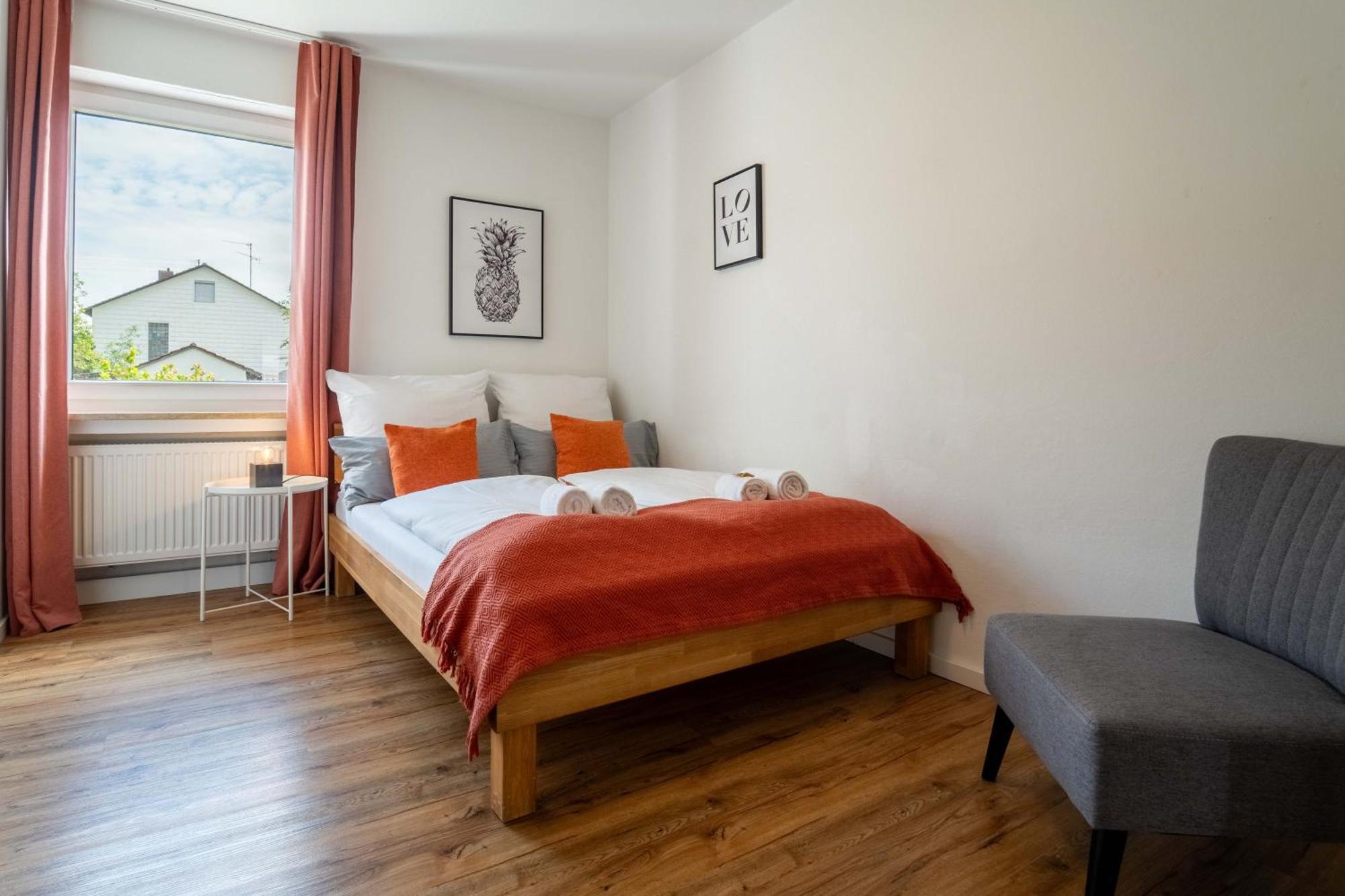 Dreamcation - Ehemaliges Pfarrhaus, 3D-Tour, 4 Sz, Terrasse, Bbq, Kueche, Garten, 140Qm Kelheim Bagian luar foto